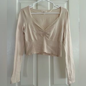 Lace trim cinch long sleeve